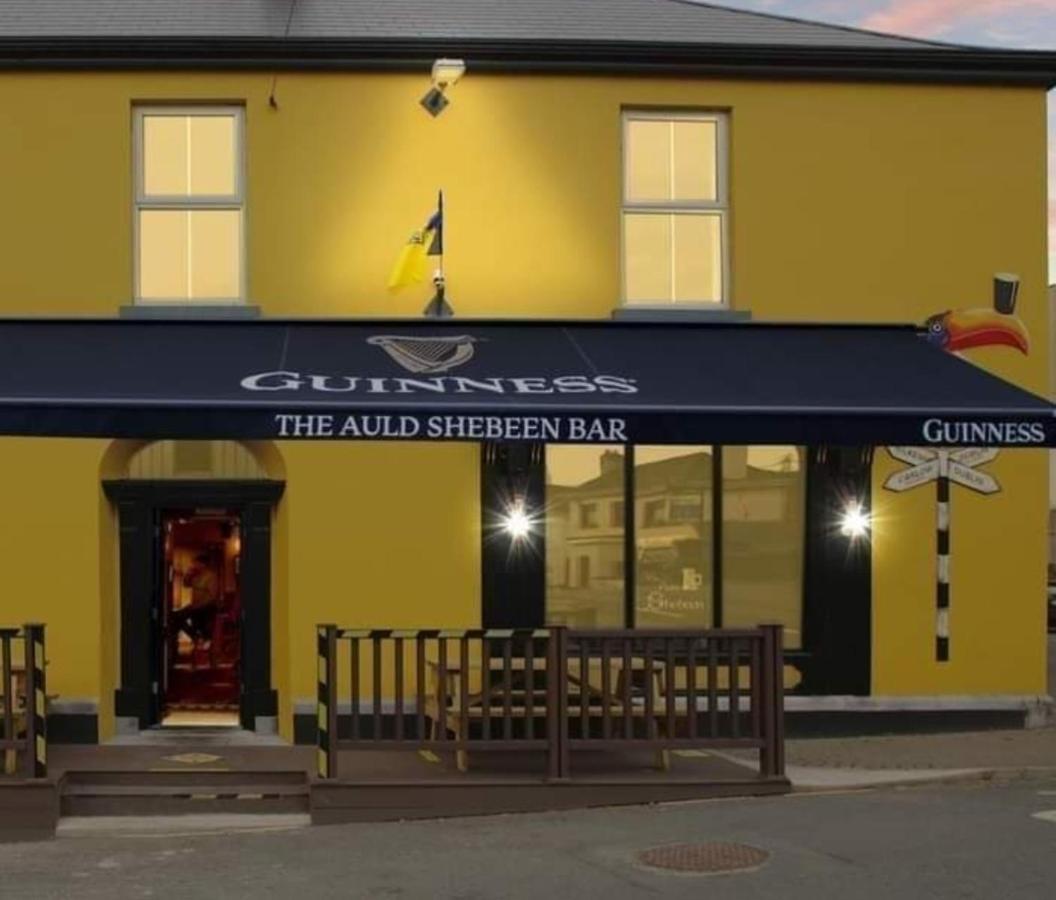 The Canalside B&B At The Auld Shebeen Bar アシー エクステリア 写真