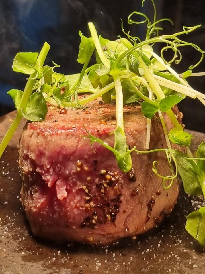 The Canalside B&B At The Auld Shebeen Bar アシー エクステリア 写真